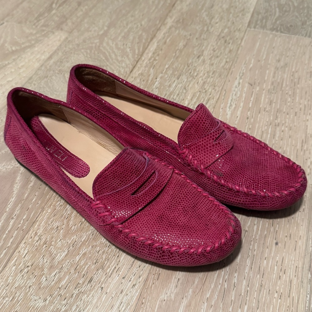 Vaneli Fuchsia Loafers (US 9.5) - New
